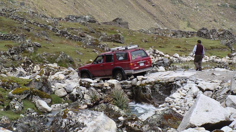 Illampu Trek Steves (56).JPG